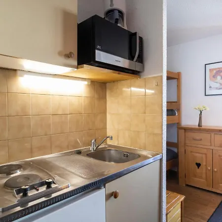 Les Cimes De Caron-14 By Interhome