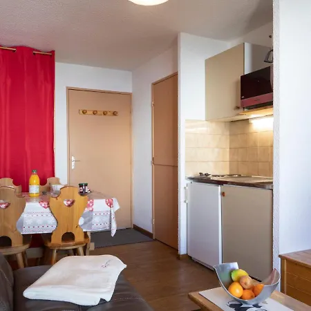 Les Cimes De Caron-14 By Interhome Appartement Val Thorens